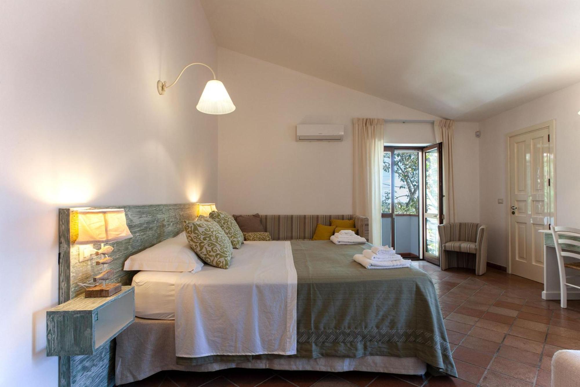 Villa Nice Dream With Pool And Terrace - Happy Rentals Neviano Exterior photo